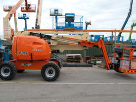 2011 JLG E450AJ Articulating Boom Lift - picture0' - Click to enlarge