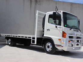 HINO LONG FLAT TRAY - picture0' - Click to enlarge