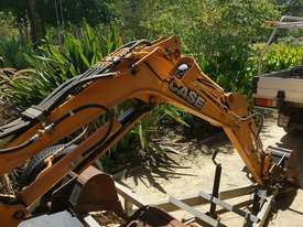 1.7 tonne CASE Excavator - picture0' - Click to enlarge