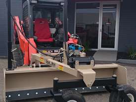 Used DD84 Laser Grader Box Skid Steer Attachment - picture0' - Click to enlarge