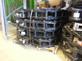 Hitachi ZX120 excavator track link assembly  - picture2' - Click to enlarge