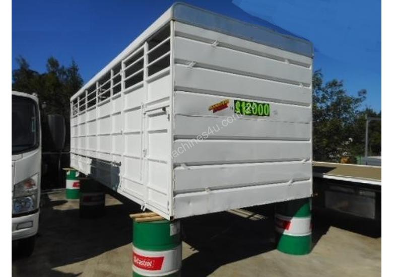 caption Unknown Cattle Crate Body