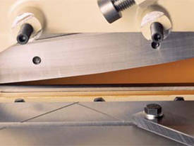 Minicrop 45 Punch and Shear - picture1' - Click to enlarge