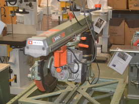 240 Volt  Radial arm saw - picture0' - Click to enlarge