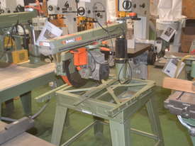 240 Volt  Radial arm saw - picture1' - Click to enlarge