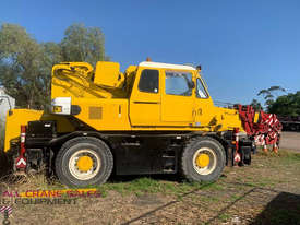 16 TONNE KOBELCO RK160-2 1996 - ACS - picture0' - Click to enlarge
