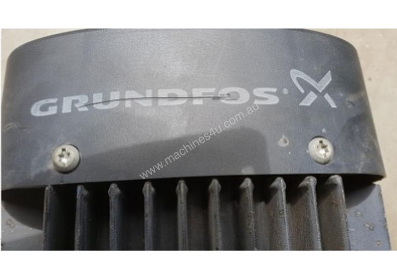 caption Grundfos 3KW Vertical Multistage centrifugal water pump 3 m/3h 239m Head Max