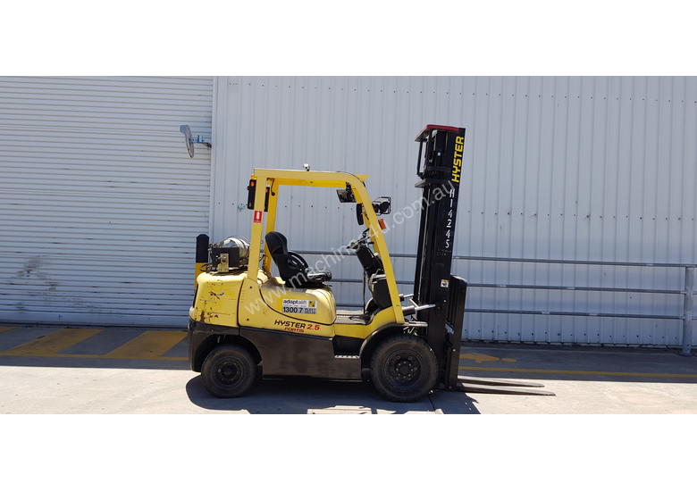 caption Short-Term Rental - 2.5T Forklift From $120+GST Per Week