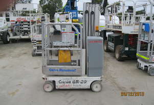 Genie 2010   20' Vertical Lift