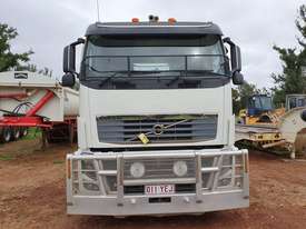 VOLVO 2013 FH 16 6 X 4 BOGIE DRIVE PRIME MOVER - picture0' - Click to enlarge