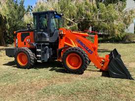 NEW NEXT GENERATION Hercules H700 Wheeled Loader has arrived! - picture0' - Click to enlarge