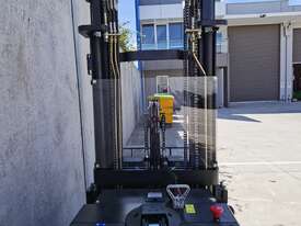 NEW EP 1.5T Electric Walkie Reach Truck * EOFY SALE * - picture1' - Click to enlarge