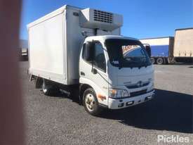 2013 Hino 300 Hybrid - picture0' - Click to enlarge