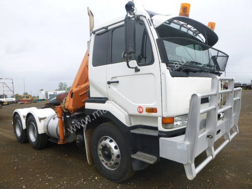 UD CW(B)455 Cab chassis Truck