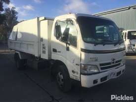 2007 Hino 300 816 - picture0' - Click to enlarge