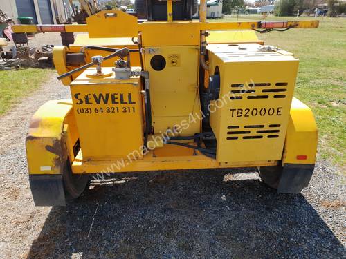 Sewell TB2000E Tow broom