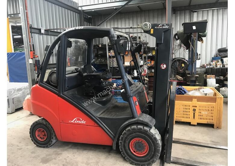 caption Linde 2.5ton forklift for Sale