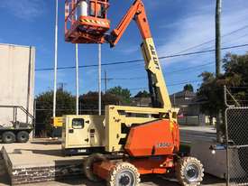 JLG 340AJ KNUCKLE BOOM LIFT - picture0' - Click to enlarge