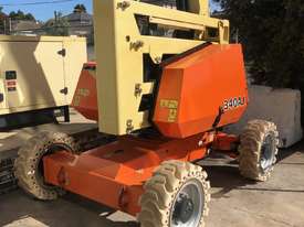 JLG 340AJ KNUCKLE BOOM LIFT - picture0' - Click to enlarge
