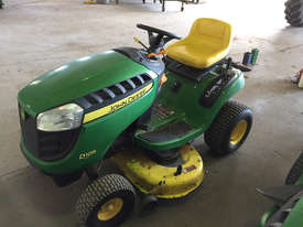 John Deere D105 Standard Ride On Lawn Equipment - picture0' - Click to enlarge