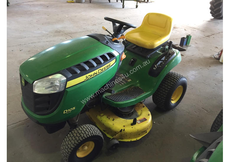 Used John Deere John Deere D105 Standard Ride On Lawn Equipment Ride On Mowers In Listed On 6749