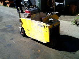 Qic Kerber Kerbing Machine , 5hp B/S petrol  , power drive, - picture2' - Click to enlarge