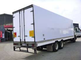 2008 Isuzu FH FVM Sitec 295 6x2 Refrigerated Truck (GA1190) - picture1' - Click to enlarge