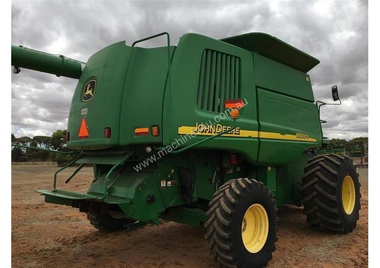 JD 4720 Cane Harvester Used John Deere John Deere 9660 STS 36ft Draper Frpnt SA 