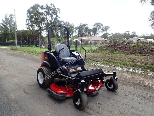 Toro Groundsmaster 7210 Zero Turn Lawn Equipment