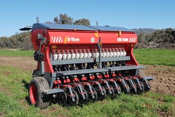 2021 PowerAg FDD 2500 DOUBLE DISC SEED DRILL (3.0M)