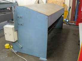 Epic 2450 x 3mm Hydraulic Guillotine Australian Made - picture2' - Click to enlarge