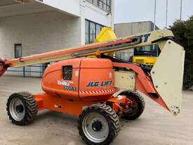 JLG 600AJ KNUCKLE BOOM LIFT - picture2' - Click to enlarge