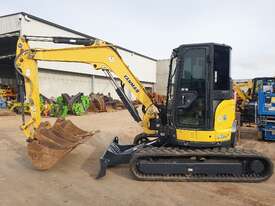 YANMAR VIO55-6 WITH A/C CABIN, HITCH, BUCKETS AND 3750 HOURS - picture0' - Click to enlarge