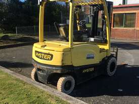 2.5T Battery Electric Counterbalance Forklift - picture2' - Click to enlarge