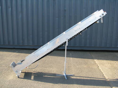 Incline Belt Conveyor - 2.2m long