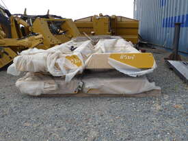 Volvo A40F Tail Gate Assembly - picture1' - Click to enlarge