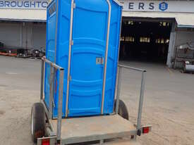 2010 POLYJOHN PORTABLE TRAILER TOILET - picture0' - Click to enlarge