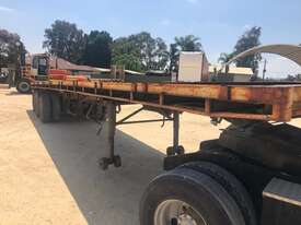Trailer Flat Top 40ft Freighter 3 Way Twist Locks SN986 1TLP085 - picture2' - Click to enlarge