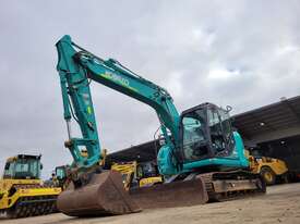 2017 KOBELCO SK135SR-3 15T EXCAVATOR WITH LOW 2980 HOURS - picture0' - Click to enlarge