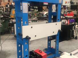 New 160 ton H Frame Hydraulic Press - picture0' - Click to enlarge