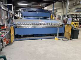 Late Model 3200mm x 4mm Full Hydraulic NC Programmable Panbrake Folder - Steelmaster Australia - picture0' - Click to enlarge