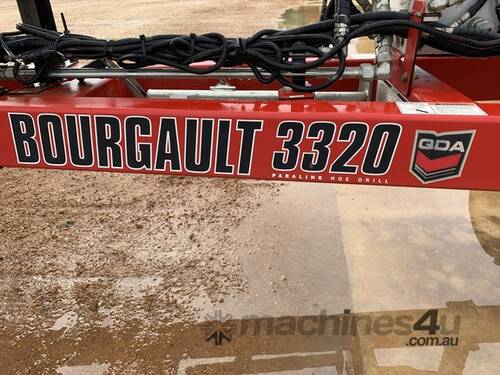 2017 Bourgault 3320 Air Drills