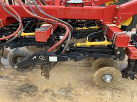 2017 Bourgault 3320 Air Drills - picture2' - Click to enlarge