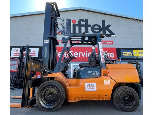 Used Toyota 5.0TON Forklift 