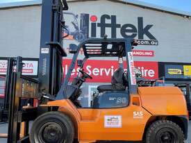 Used Toyota 5.0TON Forklift  - picture0' - Click to enlarge
