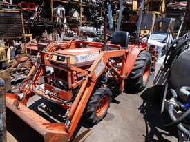 kubota b2150 , low 1380hrs ,  - picture1' - Click to enlarge