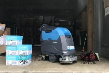 Fimap Maxima Plus 60Bt Battery Walk-Behind Disc Scrubber Dryer