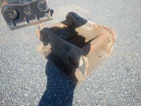 Mounting Bracket to suit 45T Excavator - picture1' - Click to enlarge