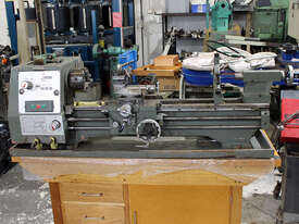 Herless Single Phase Bench Top Lathe (240V)  - picture0' - Click to enlarge