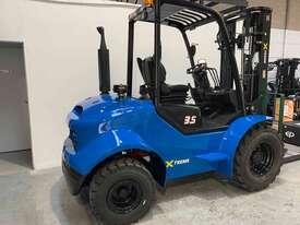 3.5 ton 2WD Rough Terrain Forklift - picture0' - Click to enlarge